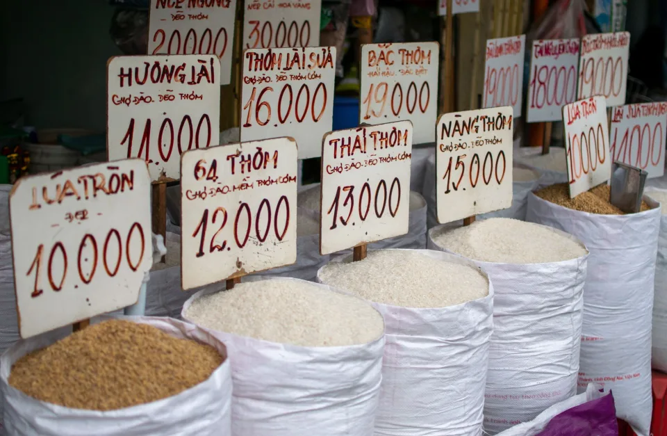 Kho gạo xếp bao